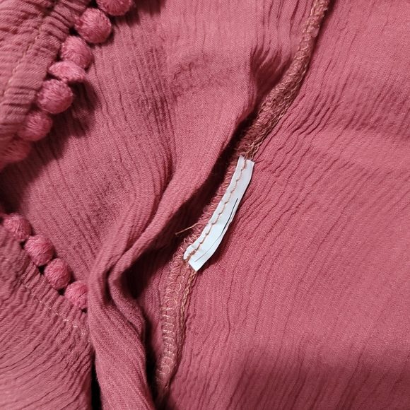 Rewind Womens Pink Long Sleeve Cold Shoulder Pullover Blouse Top Size Medium - Picture 7 of 9